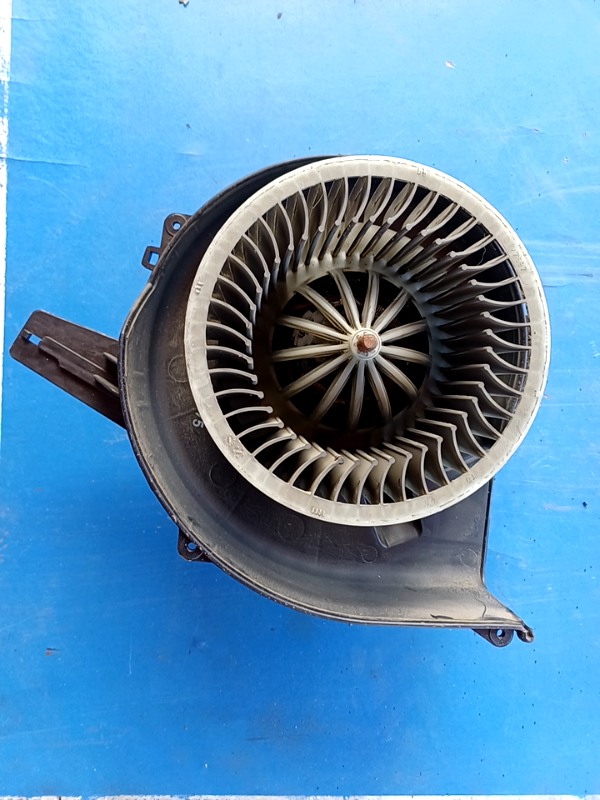 Ventilator habitaclu – Skoda Fabia 1 generation [restyling] [2004 – 2007] wagon 5 doors 1.4 MT (80 hp)