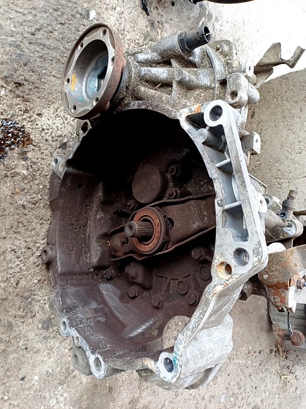 Cutie de viteze – Manuală – Skoda Fabia 1 generation [restyling] [2004 – 2007] wagon 5 doors 1.4 MT (80 hp)