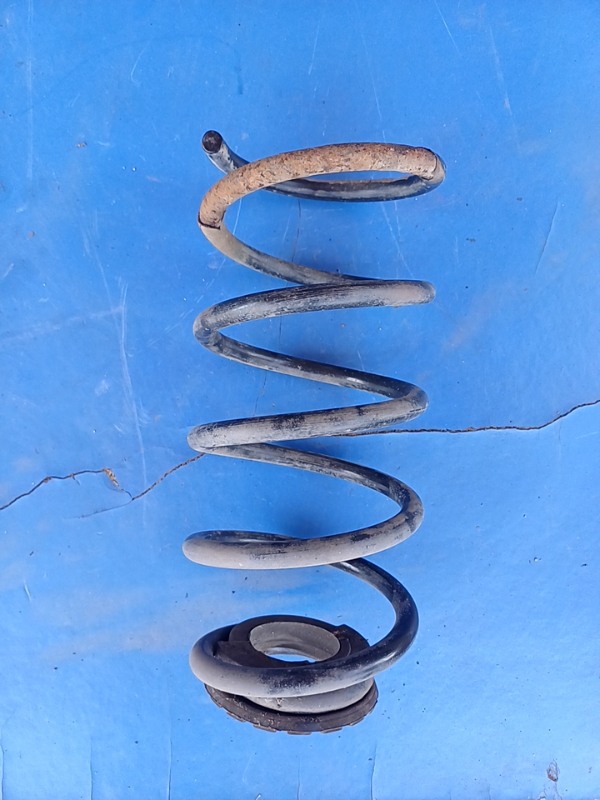 Arc elicoidal – Parte montare: Spate – Opel Corsa D [2006 – 2011] Hatchback 5-doors 1.2 MT (80 hp)