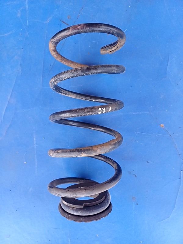 Arc elicoidal – Parte montare: Spate – Opel Corsa D [2006 – 2011] Hatchback 5-doors 1.2 MT (80 hp)