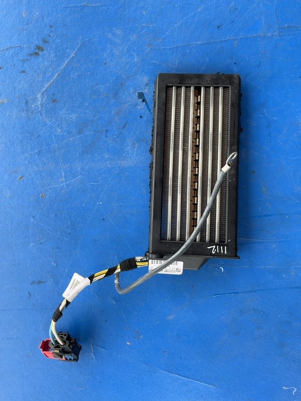 Radiator încălzire – Peugeot 307 1 generation [2001 – 2005] wagon 2.0 HDi MT (107 hp)