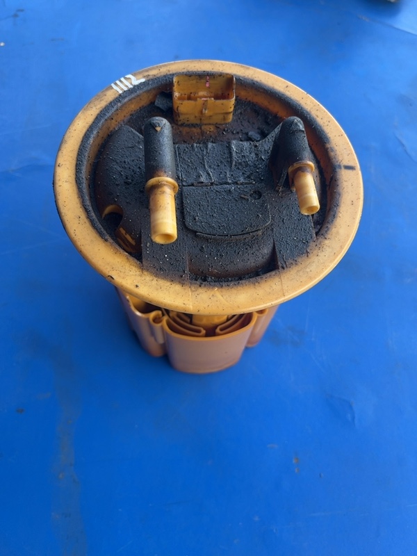 Pompă motorină din rezervor – Peugeot 307 1 generation [2001 – 2005] wagon 2.0 HDi MT (107 hp)