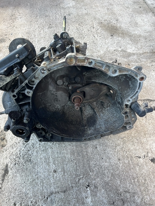 Cutie de viteze – Manuală – Peugeot 307 1 generation [2001 – 2005] wagon 2.0 HDi MT (107 hp)