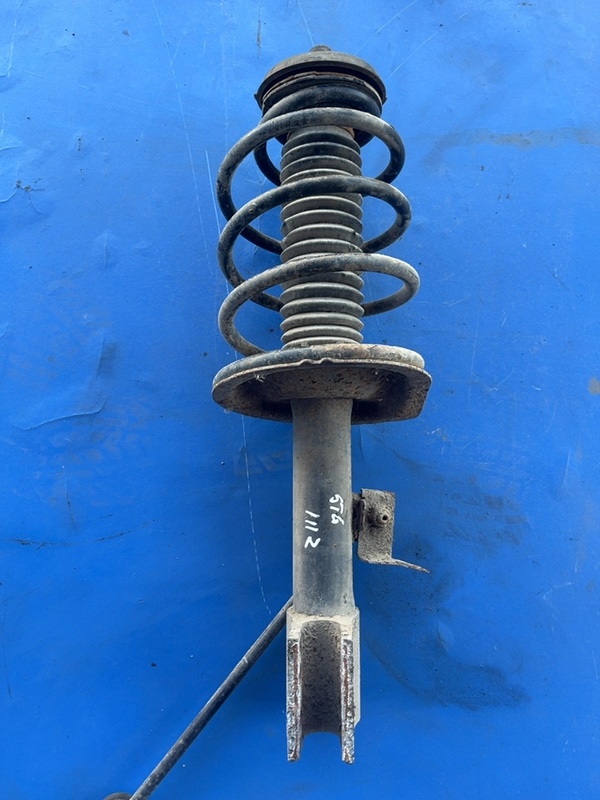 Ansamblu amortizor arc – Parte montare: Stânga  – Peugeot 307 1 generation [2001 – 2005] wagon 2.0 HDi MT (107 hp)