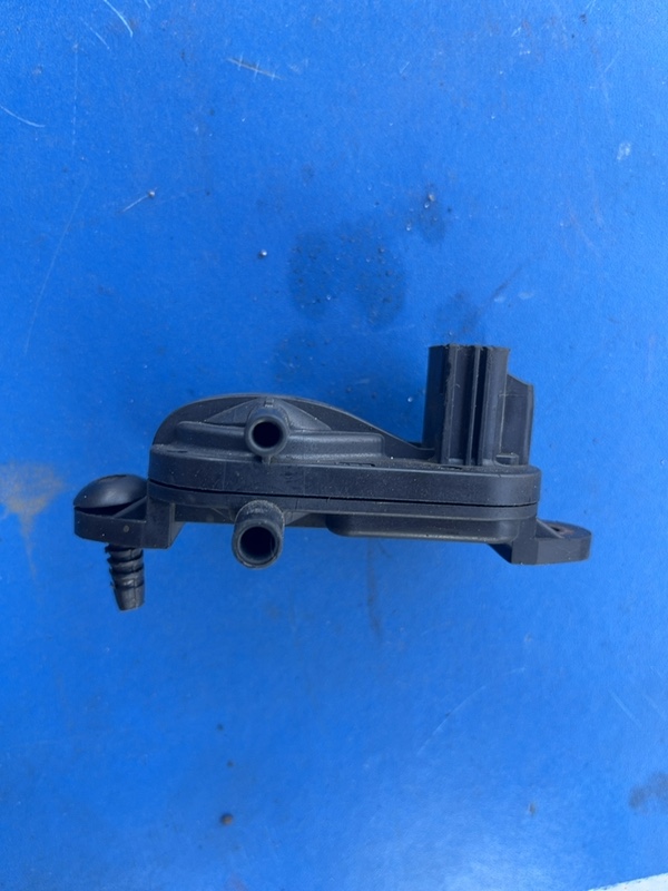 Senzor temperatură – Ford Focus 2 generation [2004 – 2008] wagon 5-doors 1.6 TDCi MT (109 hp)