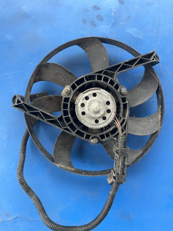 Ventilator climă – Skoda Octavia 1 generation [restyling] [2000 – 2010] Liftback 5-doors 1.9 TDI MT (90 hp)