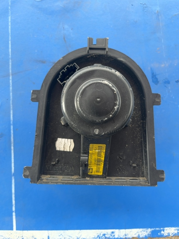 Ventilator habitaclu – Skoda Octavia 1 generation [restyling] [2000 – 2010] Liftback 5-doors 1.9 TDI MT (90 hp)