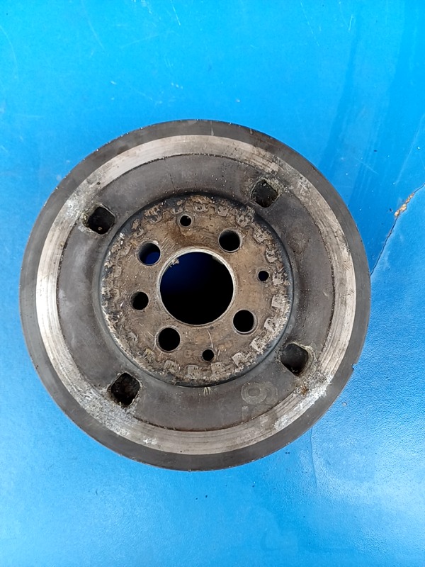 Fulie vibrochen – Volkswagen Golf 4 generation [1997 – 2006] wagon 1.9 TDI MT (90 hp)