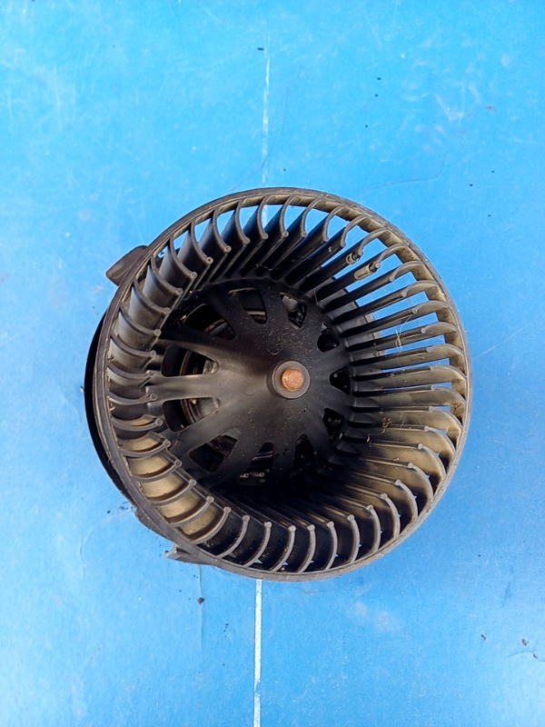 Ventilator habitaclu – Peugeot 307 1 generation [2001 – 2005] Hatchback 5-doors 1.6 MT (109 hp)