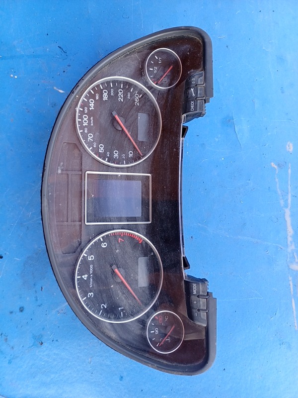 Ceas bord – Audi A4 B6 [2000 – 2005] Sedan 1.6 MT (102 hp)