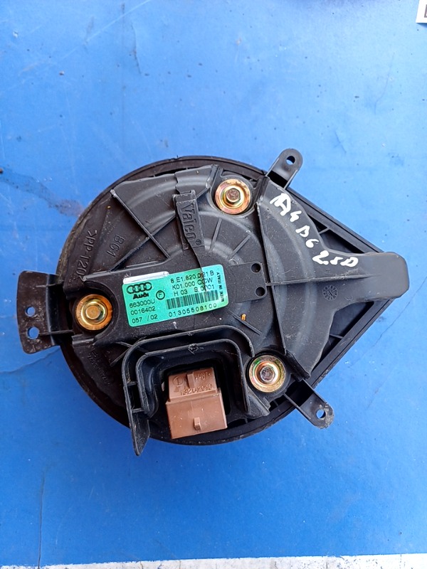 Ventilator habitaclu – Audi A4 B6 [2000 – 2005] Sedan 2.5 TDI MT (163 hp)