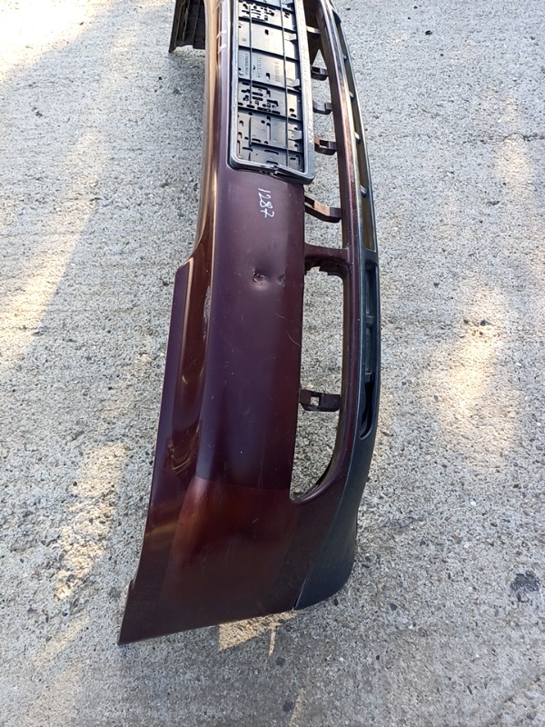 Bară protecție  – Culoare: Vișiniu, Parte montare: Față – Audi A4 B5 [1994 – 1999] Sedan 1.6 MT (101 hp)