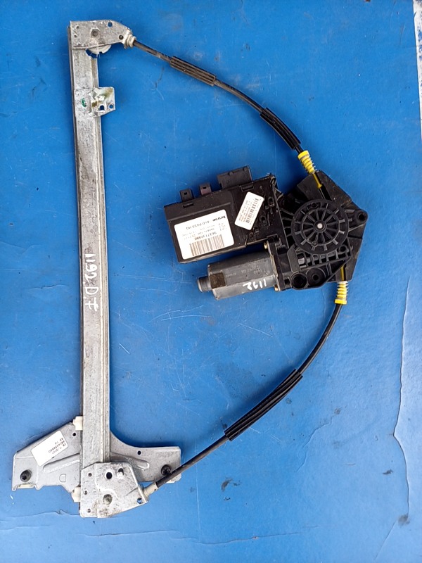 Macara geam  – Electric, Parte montare: Dreapta față – Peugeot 307 1 generation [2001 – 2005] Hatchback 5-doors 1.6 MT (109 hp)