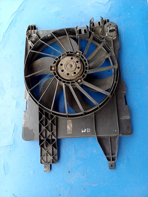 Ventilator răcire – Renault Megane 2 generation [2002 – 2006] Sedan 1.5 dCi MT (82 hp)