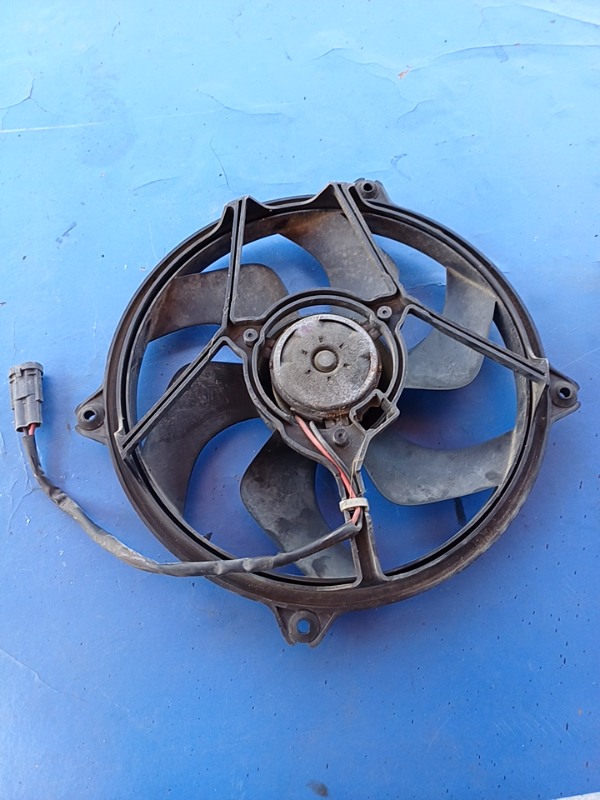 Ventilator răcire – Peugeot 307 1 generation [2001 – 2005] Hatchback 5-doors 1.6 MT (109 hp)