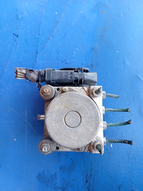 Pompă ABS – Dacia Logan 1 generation [restyling] [2007 – 2012] Sedan