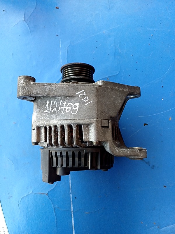 Alternator – Audi A4 B5 [1994 – 1999] Sedan 1.8 MT (125 hp)