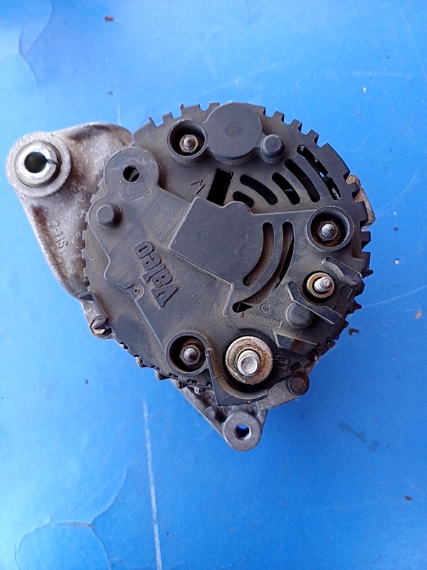 Alternator – Audi A4 B5 [1994 – 1999] Sedan 1.8 MT (125 hp)