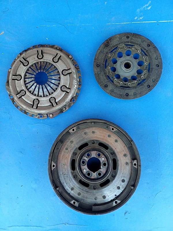 Kit ambreiaj – Audi A4 B5 [1994 – 1999] Sedan 1.8 MT (125 hp)