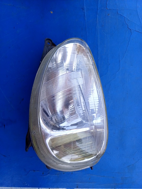 Far față – Parte montare: Dreapta  – Opel Corsa B [restyling] [1997 – 2000] Hatchback 3-doors 1.0 MT (54 hp)