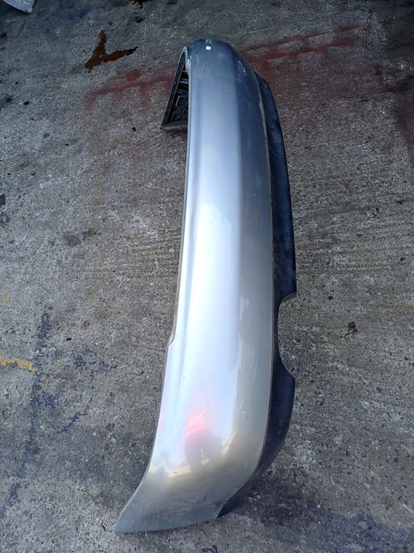 Bară protecție  – Culoare: Gri, Parte montare: Spate – Audi A4 B5 [1994 – 1999] Sedan 1.8 MT (125 hp)