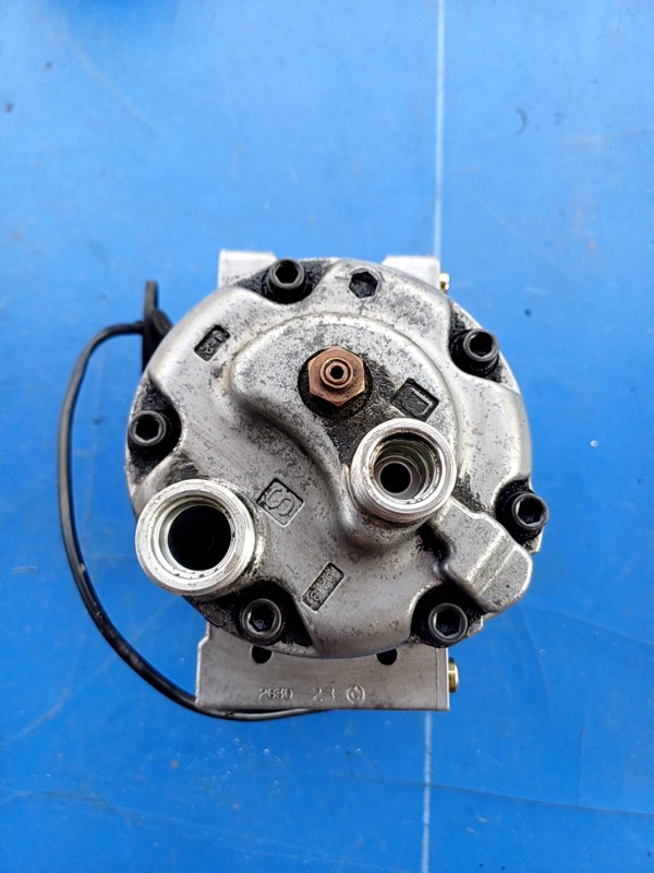 Compresor climă – Volkswagen Passat B5 [1996 – 2000] wagon 1.9 TDI MT (110 hp)