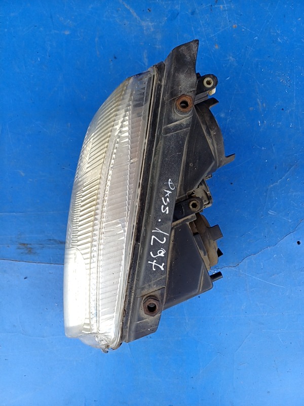 Far față – Parte montare: Dreapta – Volkswagen Passat B5 [1996 – 2000] wagon 1.9 TDI MT (110 hp)