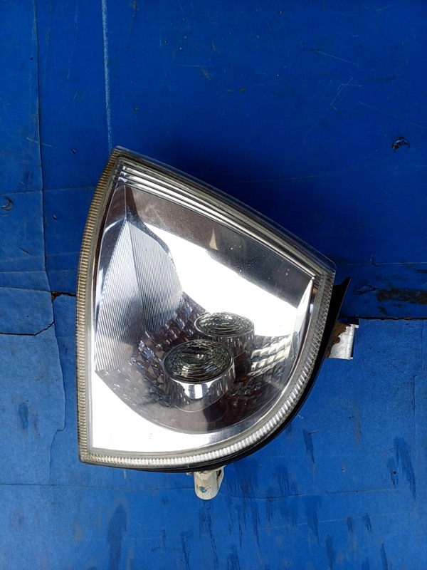 Semnalizator – Culoare: Alb, Parte montare: Stânga – Skoda Octavia 1 generation [restyling] [2000 – 2010] Liftback 5-doors 1.6 MT (102 hp)