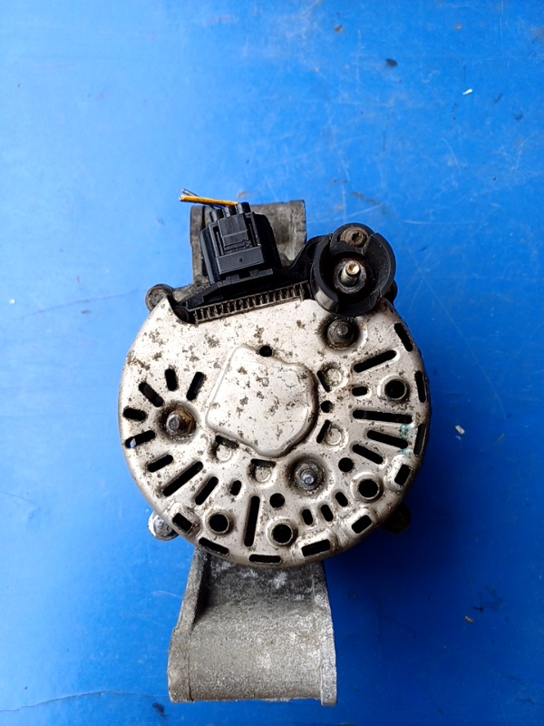 Alternator – Ford Fiesta 5 generation [2001 – 2007] Hatchback 5-doors 1.3 MT (60 hp)