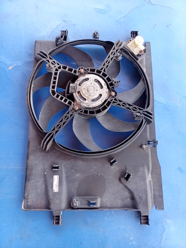 Ventilator răcire – Opel Corsa D [2006 – 2011] Hatchback 5-doors 1.2 MT (80 hp)