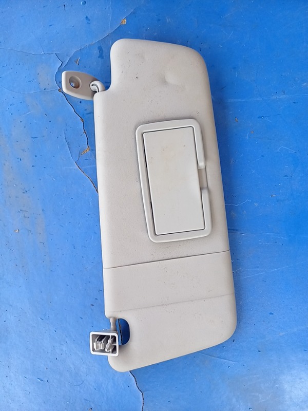 Parasolar – Parte montare: Dreapta  – Opel Corsa D [2006 – 2011] Hatchback 5-doors 1.2 MT (80 hp)