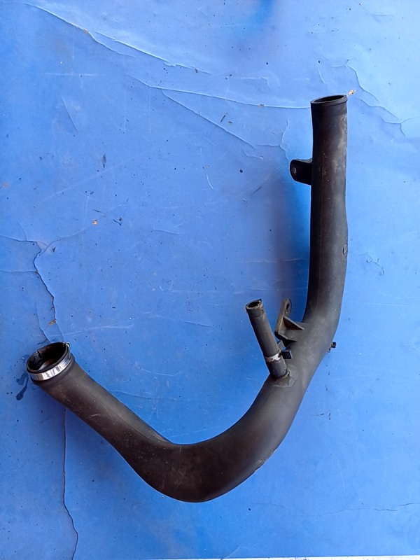 Tubulatură aer – Material: Plastic – Opel Astra H [2004 – 2007] wagon 1.7 CDTI MT (80 hp)