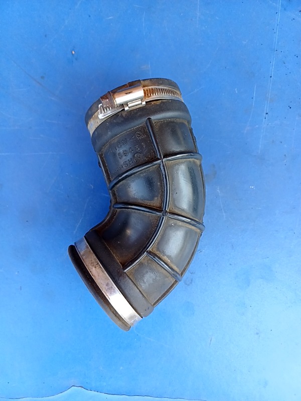 Tubulatură aer – Material: Cauciuc – Opel Astra H [2004 – 2007] wagon 1.7 CDTI MT (80 hp)