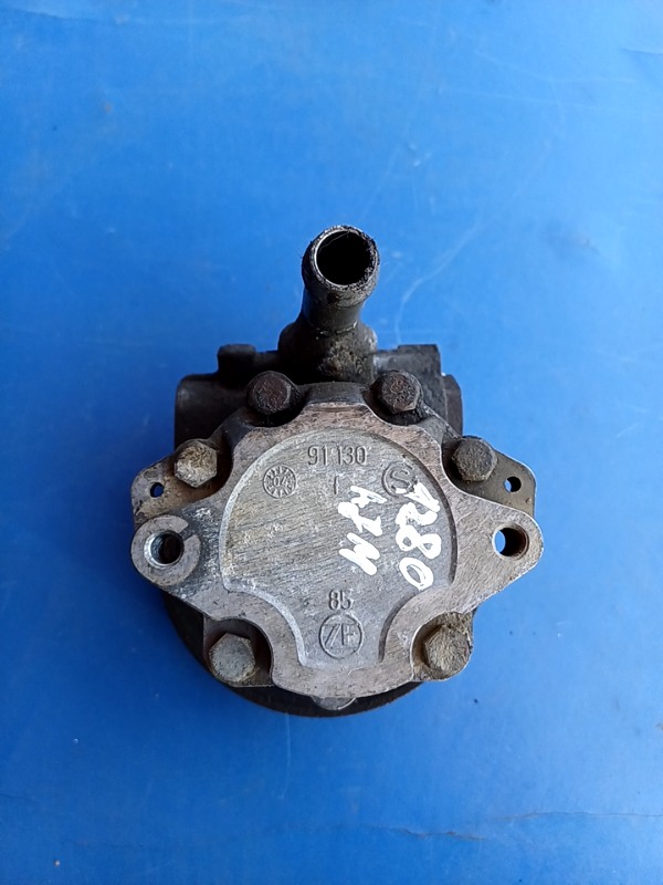 Pompă servodirecție – Volkswagen Bora 1 generation [1998 – 2005] Variant wagon 1.9 TDI MT (115 hp)