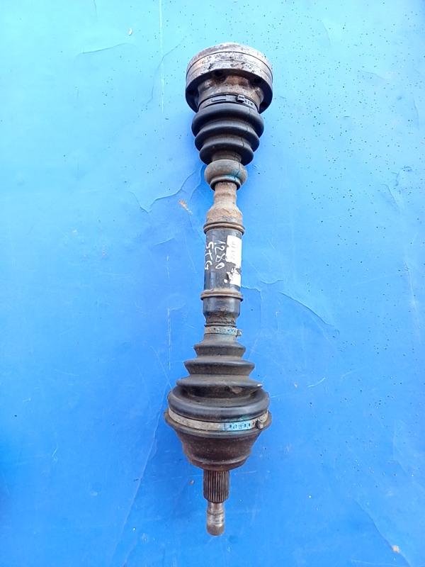 Planetară – Parte montare: Stânga – Volkswagen Bora 1 generation [1998 – 2005] Variant wagon 1.9 TDI MT (115 hp)