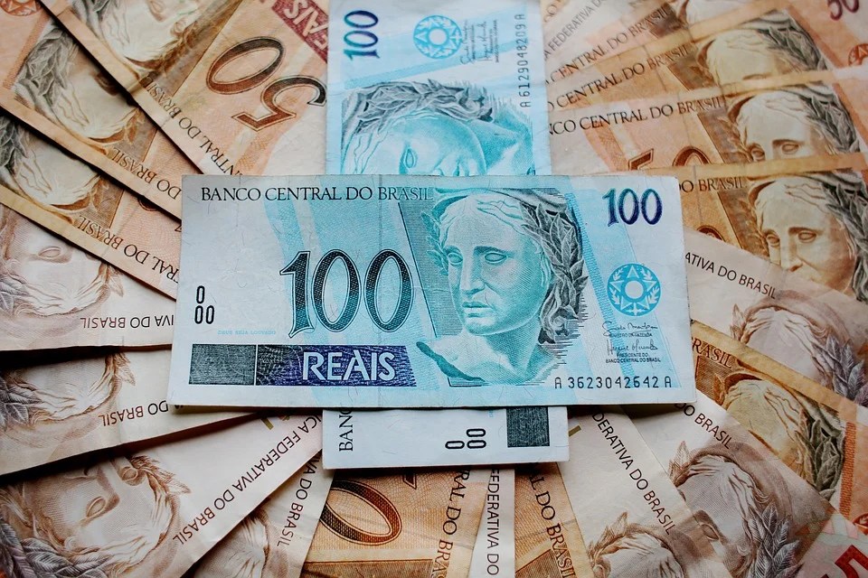 Déficit nas contas do Governo Central alcança R$ 4,5 bilhões em novembro Déficit nas contas do Governo Central alcança R$ 4,5 bilhões em novembro