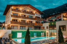 Aktivurlaub für Erlebnissammler in den Tiroler Bergen Aktivurlaub für Erlebnissammler in den Tiroler Bergen