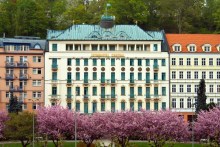 Kururlaub mit Halbpension (6 Nächte) Kururlaub mit Halbpension (6 Nächte)