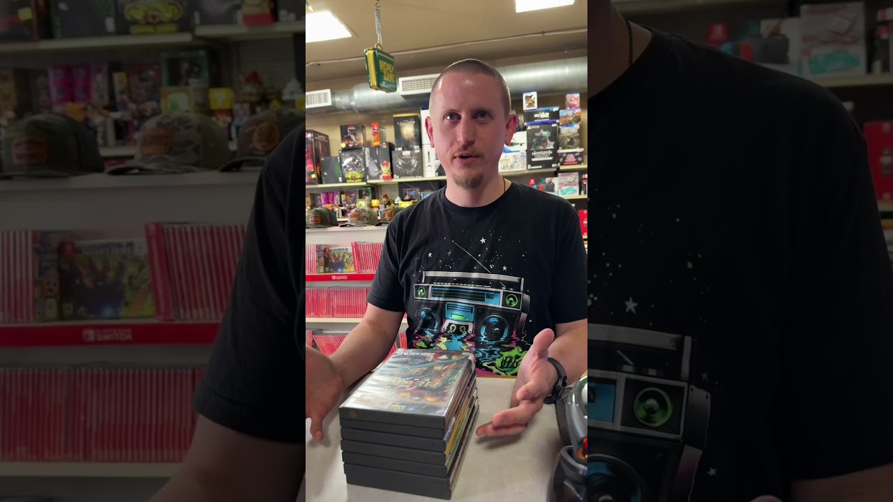 @RetroWolf88 Stopped By The Store! #gamestore #retro @RetroWolf88 Stopped By The Store! #gamestore #retro