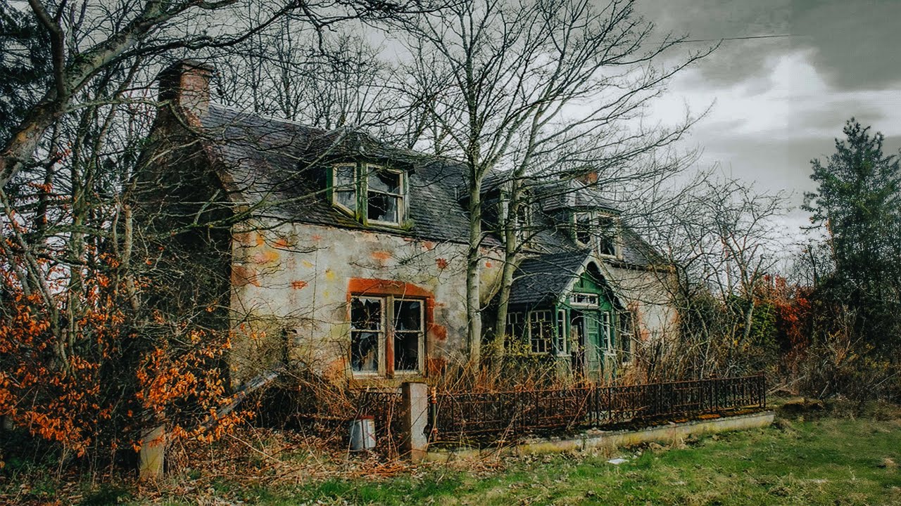 THEY DIED IN THIS HOUSE LEAVING IT HAUNTED & ABANDONED | THEY DIED IN THIS HOUSE LEAVING IT HAUNTED & ABANDONED |