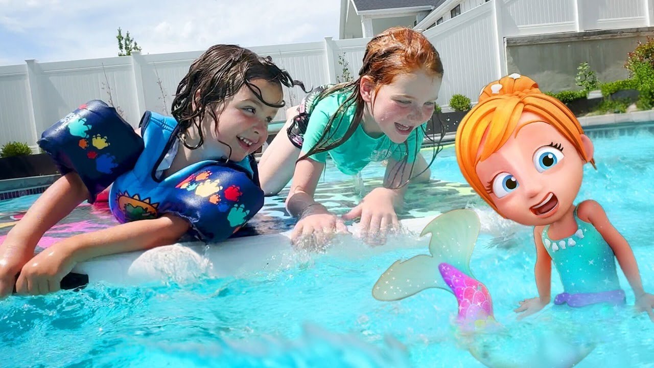 FiRST TiME in our POOL!! a Backyard Mermaid and FiRST TiME in our POOL!! a Backyard Mermaid and