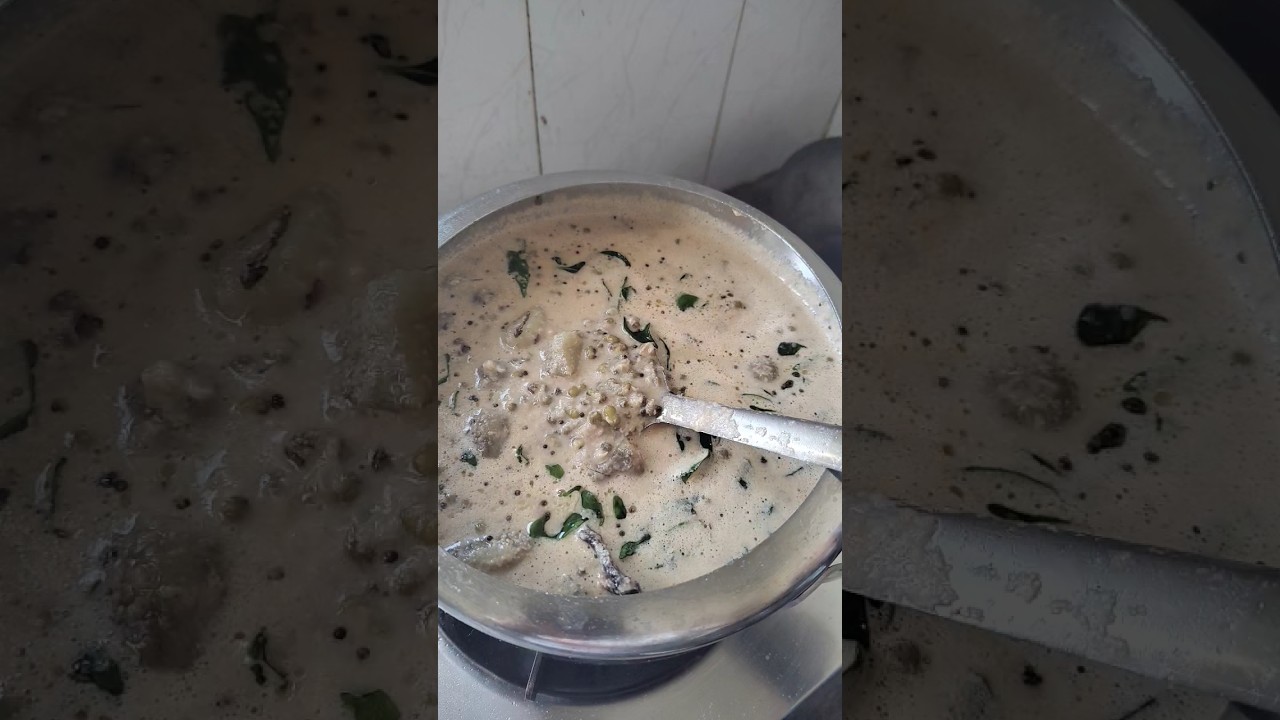 Moong Gashi | Konkani GSB style | Green Gram Gashi | Saraswat style Moong curry Sprouted Moong Gashi | Konkani GSB style | Green Gram Gashi | Saraswat style Moong curry Sprouted