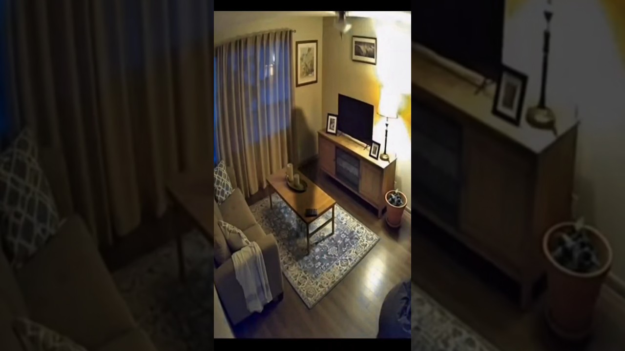 ভয়ঙ্কর কালো ছায়া#horrorstory #scary #truehorrorstory #horror ভয়ঙ্কর কালো ছায়া#horrorstory #scary #truehorrorstory #horror