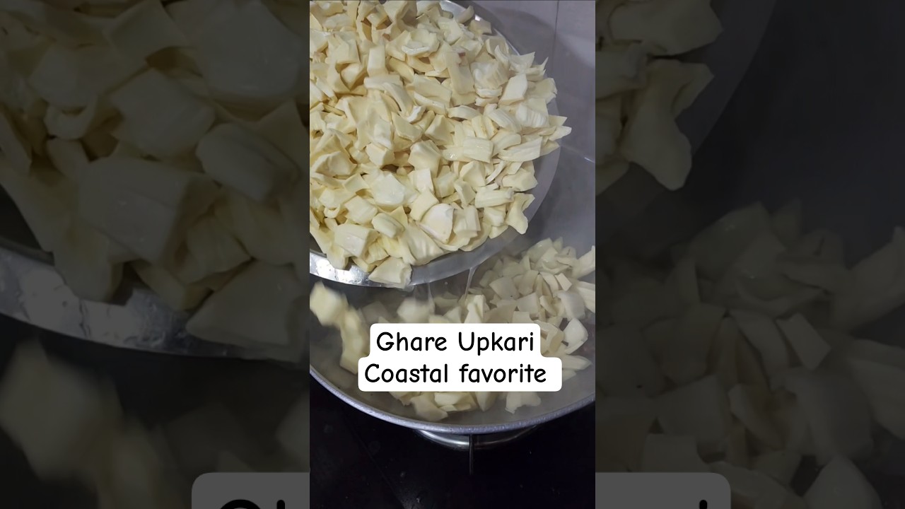 Ghare Upkari | Young Raw Jackfruit Stir Fry | Village Style Recipes #konkanifood #shorts Ghare Upkari | Young Raw Jackfruit Stir Fry | Village Style Recipes #konkanifood #shorts