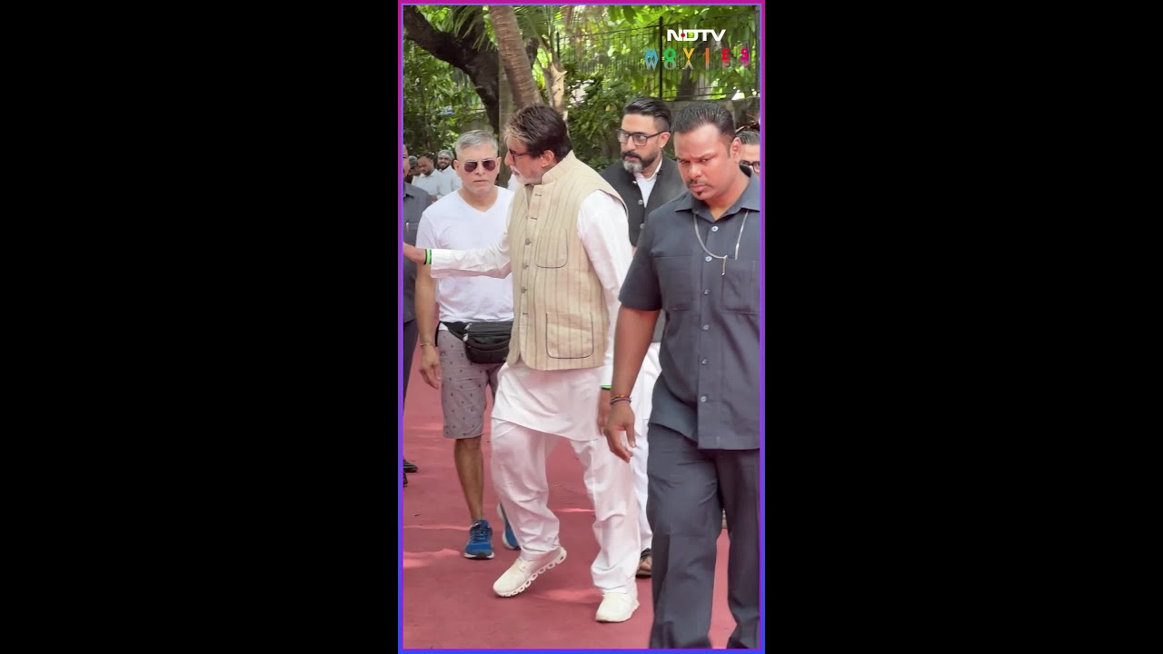 Amitabh And Abhishek Bachchan Attend Advertising Legend Piyush Pandey’s Last Rites Amitabh And Abhishek Bachchan Attend Advertising Legend Piyush Pandey’s Last Rites