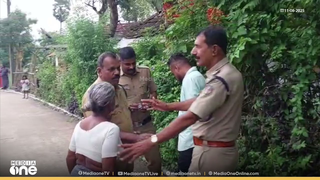 ‘അമ്മ… അമ്മ എന്ന് പറഞ്ഞ് എന്റെ പിറകെ നടന്ന് വന്നതല്ലേ നീ… നശിച്ചുപോകുമെടാ’ ‘അമ്മ… അമ്മ എന്ന് പറഞ്ഞ് എന്റെ പിറകെ നടന്ന് വന്നതല്ലേ നീ… നശിച്ചുപോകുമെടാ’