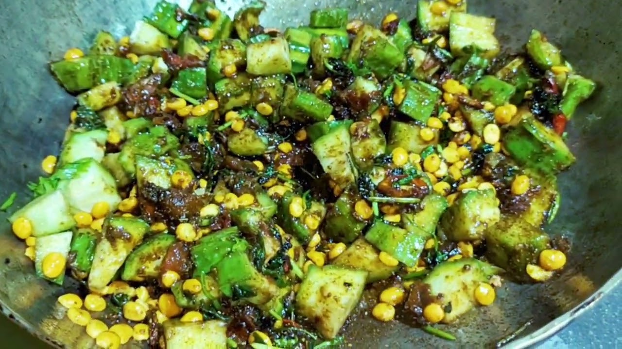 Turai Ki Sabzi | झणझणीत दोडक्याची भाजी | Ridge Gourd Recipe | Ridge Gourd Peanut Curry #viral #दोडका Turai Ki Sabzi | झणझणीत दोडक्याची भाजी | Ridge Gourd Recipe | Ridge Gourd Peanut Curry #viral #दोडका