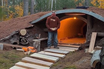 Man Builds 2-Room Log CABIN Underground | Start to Finish Man Builds 2-Room Log CABIN Underground | Start to Finish