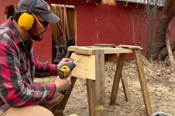 How to make Saw Horses How to make Saw Horses