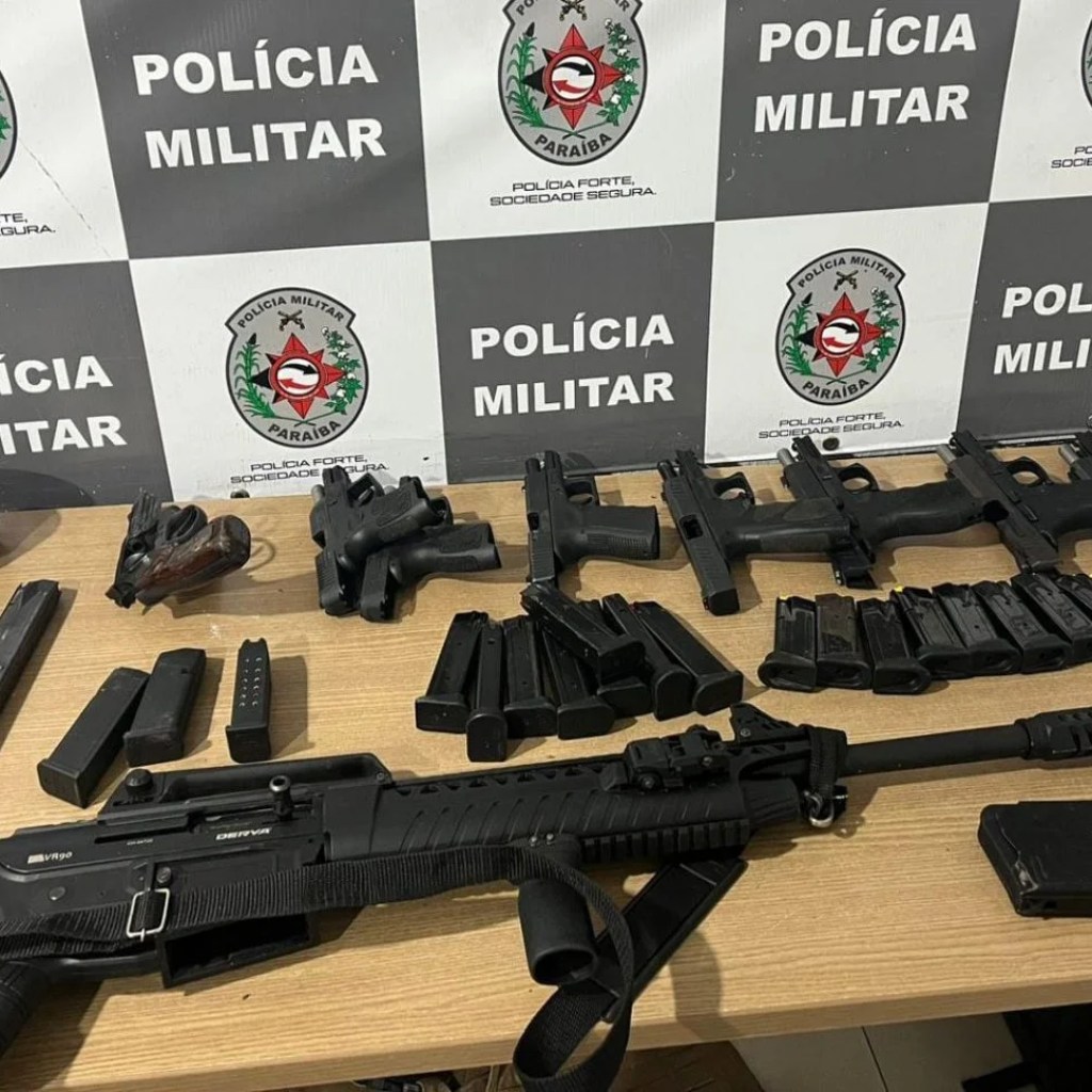 Grupo que Ameacava Moradorores na Grande João Pessoa É Preso Com Arsenal e Munições Grupo que Ameacava Moradorores na Grande João Pessoa É Preso Com Arsenal e Munições